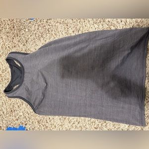 Lululemon tank with built in bra